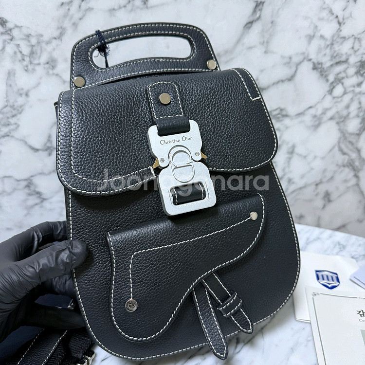 디올 CD 로고 갤럽 그레인 슬링백 크로스백 메신저백--1