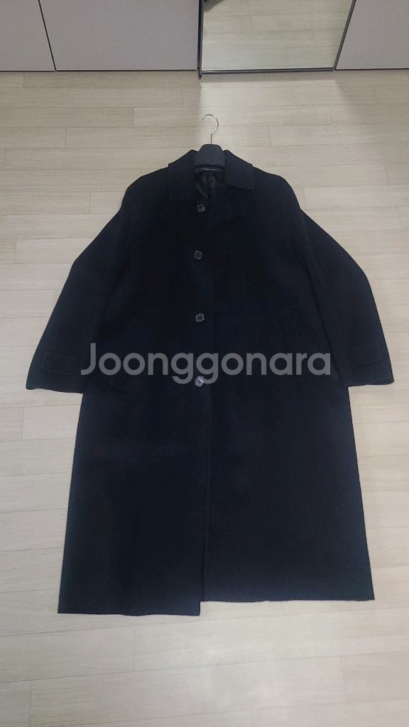 클럽모나코 울캐시미어 네이비 맥코트 판매합니다--6