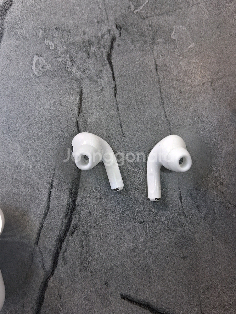 에어팟 프로 1세대--4