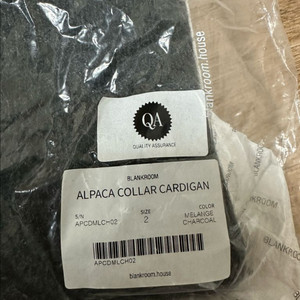 [2] 블랭크룸 알파카 카라 가디건 멜란지차콜
