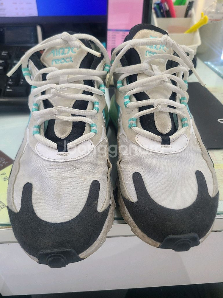 나이키 에어맥스270리액트 245--1