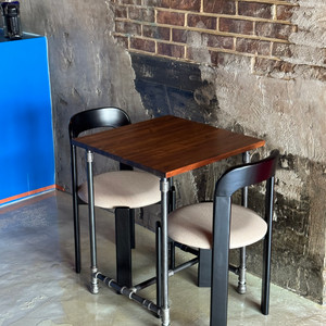 전시/협찬가구 할인판매 [2인4인6인 테이블 책상 바테이블 의자 식탁] 파이프가구 인더스트리얼 빈티지 중고