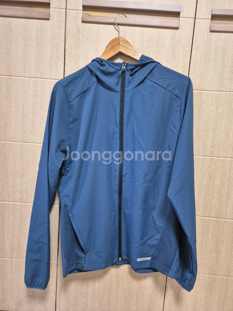 데카트론 러닝 바람막이 m--0