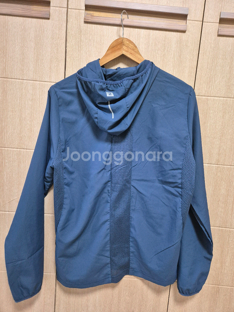 데카트론 러닝 바람막이 m--1