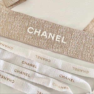 샤넬 베이지 / 샤넬 화이트 정품 샤넬 머리끈 / 샤넬