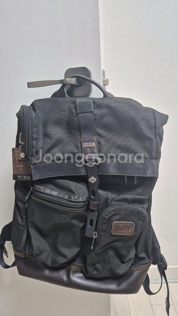 투미 알파브라보 루크 롤탑 백팩--1