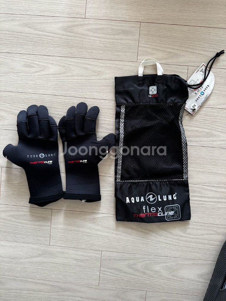 아쿠아렁 AQUALUNG 플렉스 여성용 장갑 판매합니다--2