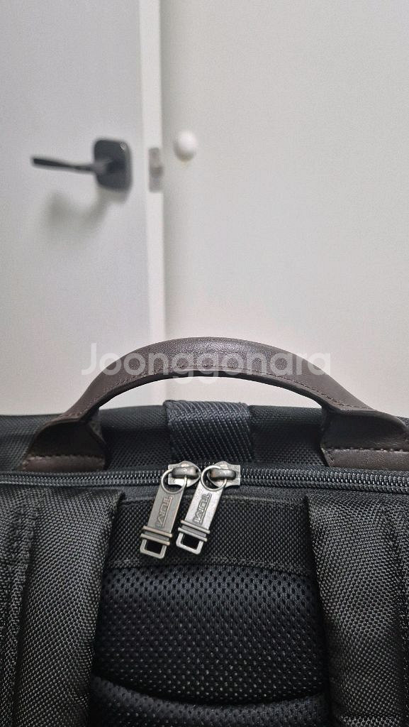 투미 알파브라보 루크 롤탑 백팩--3