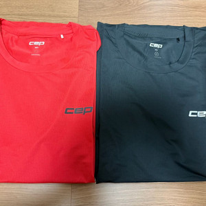 CEP 코어 런 셔츠 숏 슬리브 블랙, 레드 새상품 판