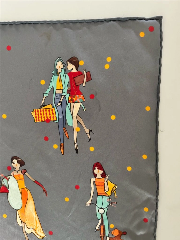 에르메스 Les Parisiennes 스카프 이미지