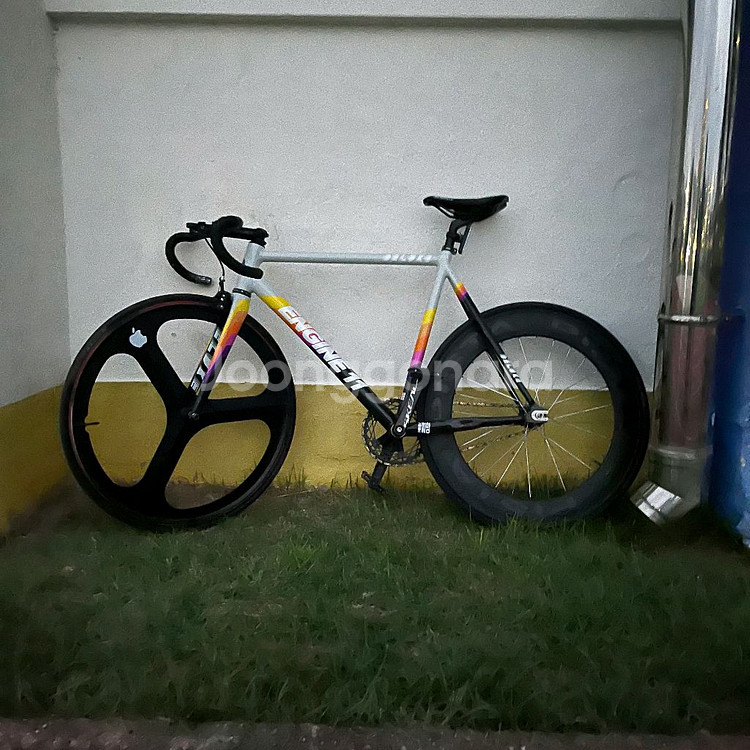 엔진 11 디럭스 픽시 프레임만 팝니다--0