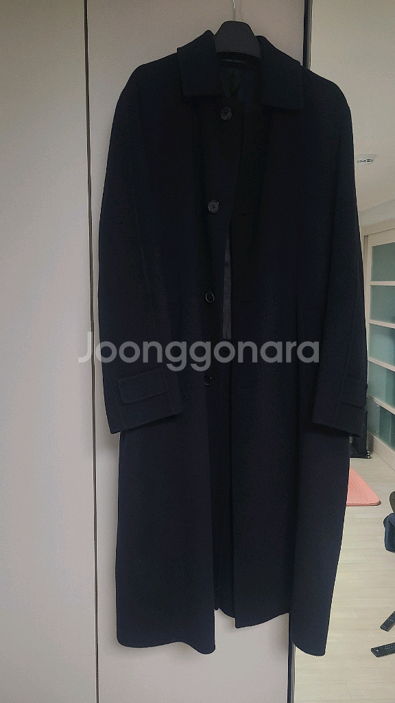 클럽모나코 울캐시미어 네이비 맥코트 판매합니다--2