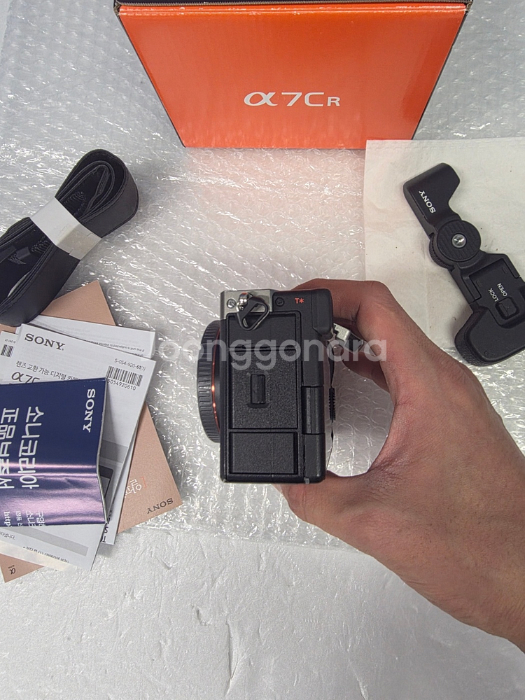 소니a7cr 실버 상태좋은바디 판매합니다--4