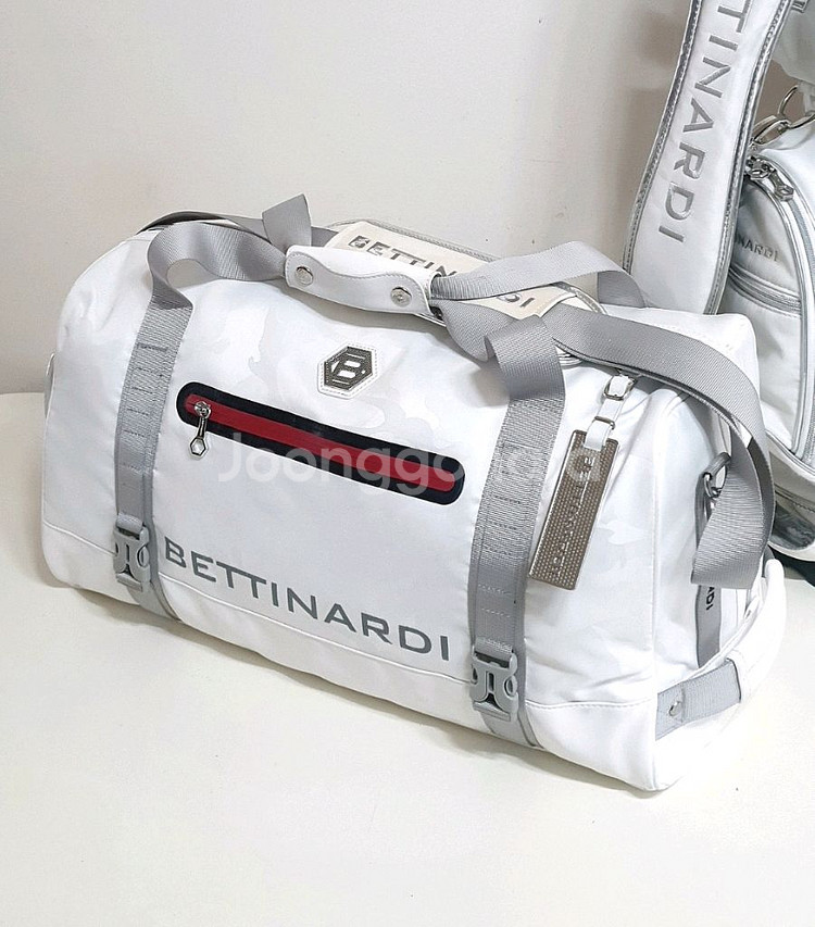 베티나르디 정품 경량 스탠드백 보스턴백 셋트 판매해요--2