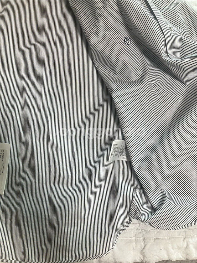 [XL]나나미카 레귤러카라윈드셔츠 새제품급 급처분--3