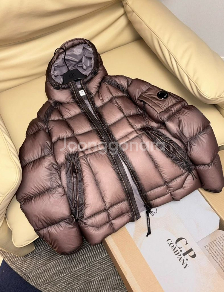 공홈구매 새상품! CP 컴퍼니 dd쉘 디디쉘 24fw D.D. Shell m--0