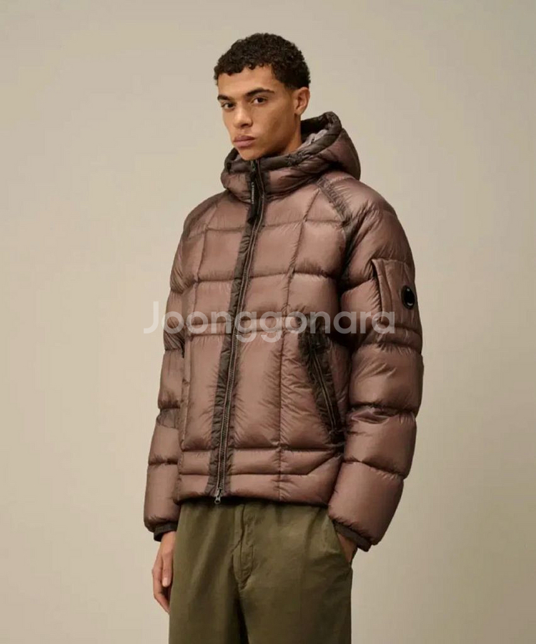 공홈구매 새상품! CP 컴퍼니 dd쉘 디디쉘 24fw D.D. Shell m--1