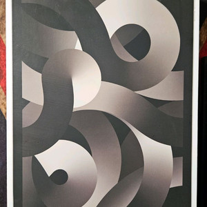 아이패드 에어 5세대 스타라이트 64GB 셀룰러 모델 팝니다.