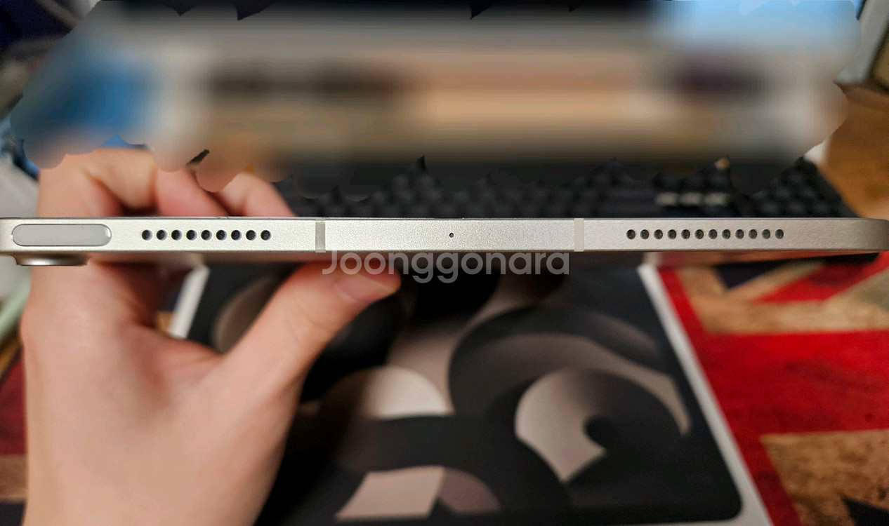 아이패드 에어 5세대 스타라이트 64GB 셀룰러 모델 팝니다.--3