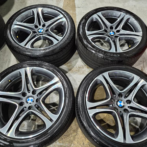 BMW 640D 19인치 순정 휠타이어 판매합니다