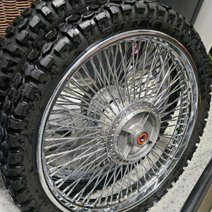 슈퍼커브110 18~20 요코하마 마차휠&신코트레일 타이어셋트