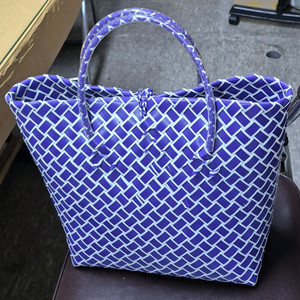 보라색 패턴 토트백 새상품 팝니다