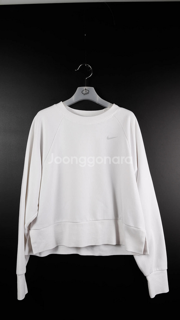 나이키 여성 맨투맨--0