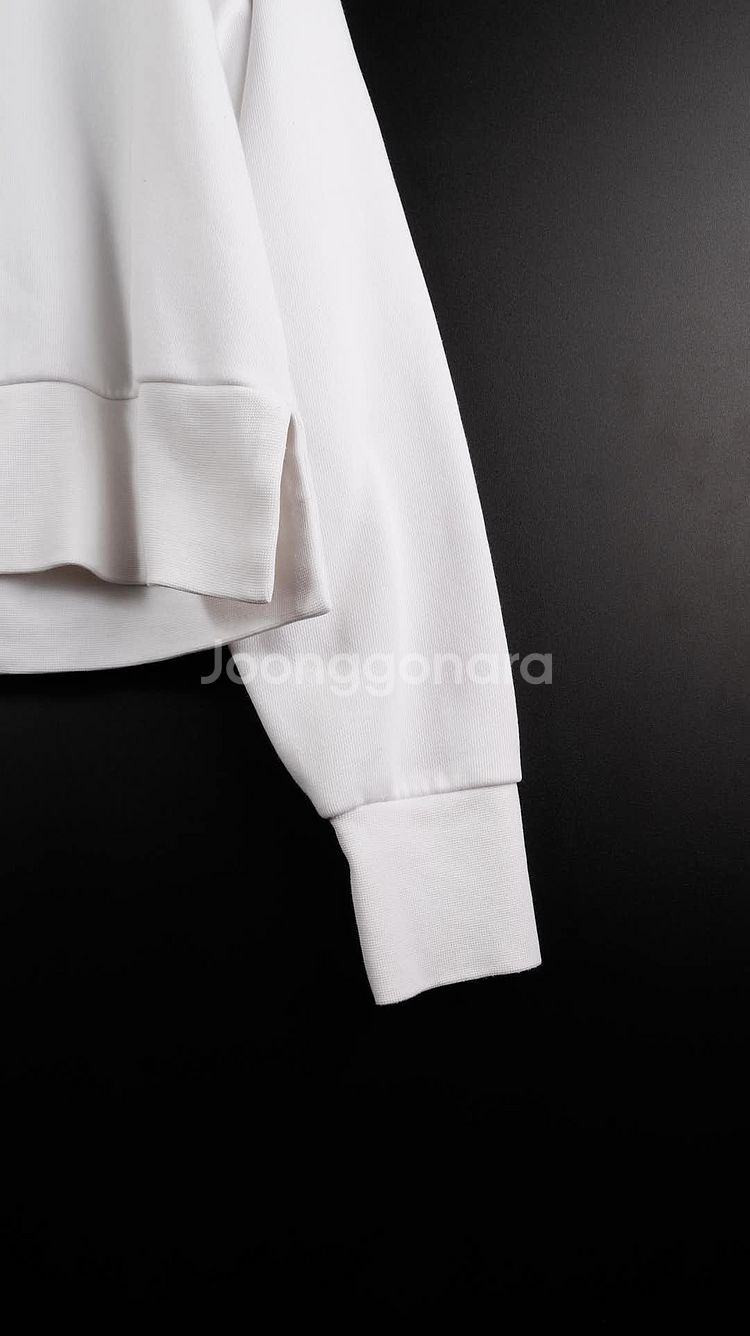 나이키 여성 맨투맨--2