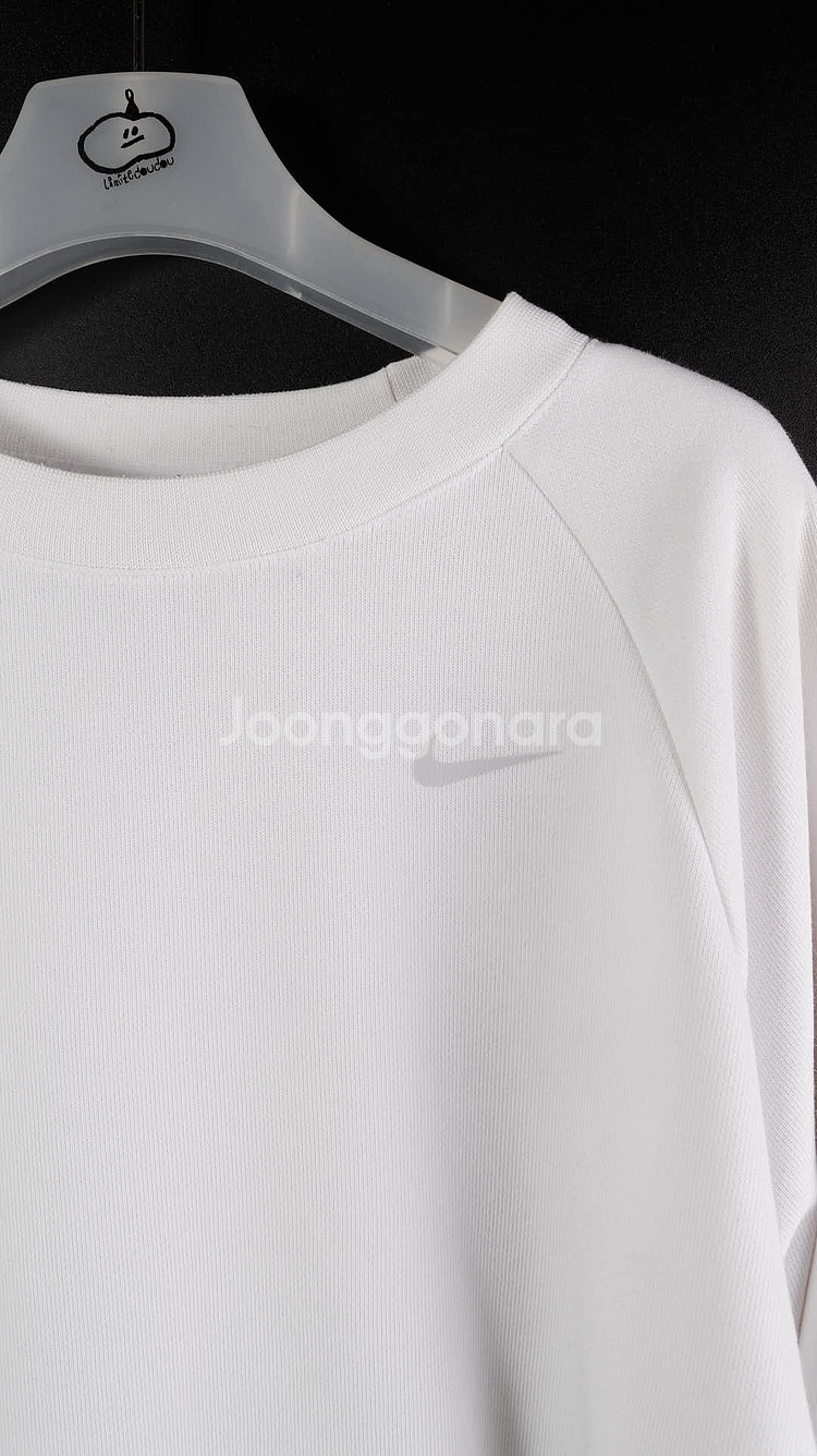 나이키 여성 맨투맨--3