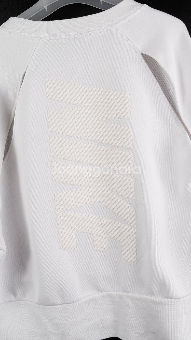 나이키 여성 맨투맨--6