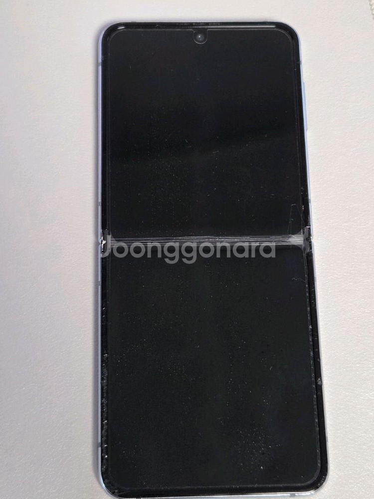 갤럭시 Z 플립4 블루 256g 공기기 팝니다--1