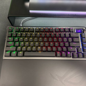 ASUS ROG AZOTH EXTREME 풀박스