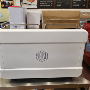 카페창업,오픈집기,카이저 버티칼 제빙기,중고 커피머신,그라인더,디스펜서,블랜더,쇼케이스