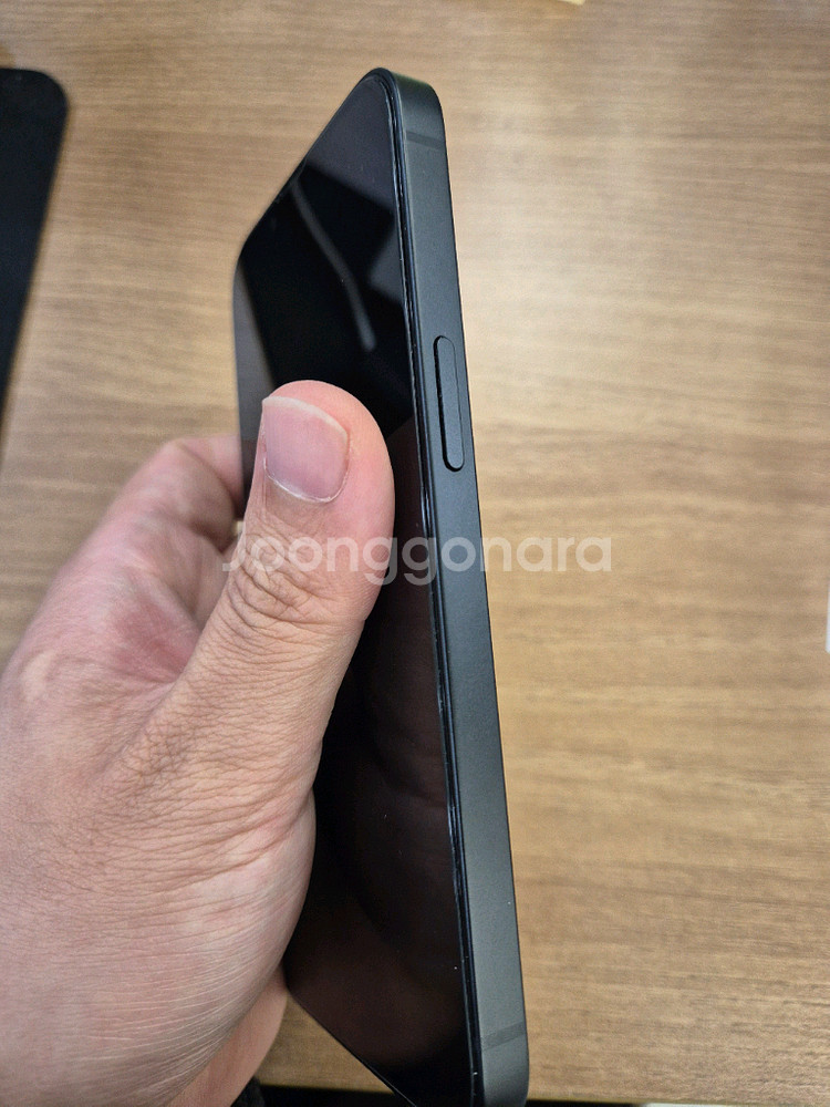 아이폰 16e 256기가 자급제--4