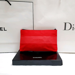 샤넬 레드 사각파우치 루쥬알뤼르 잉크