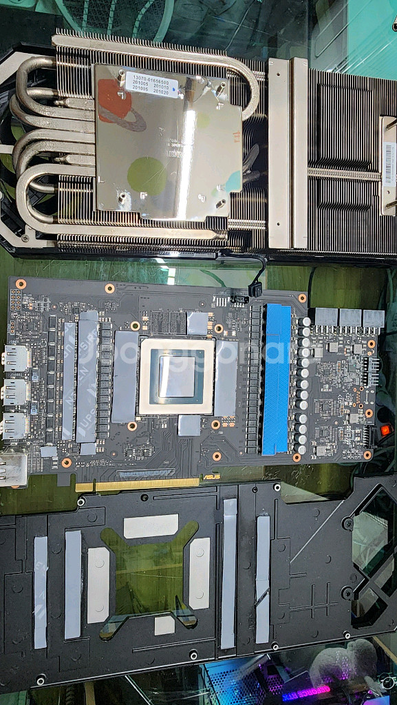 ASUS ROG STRIX RTX 3080 10GB--1