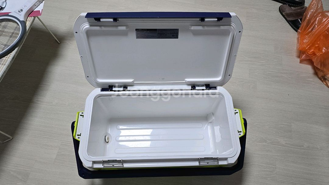 시마노아이스박스25리터--1