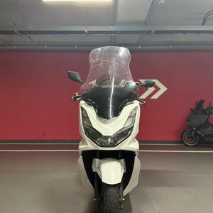 혼다 PCX125 22년형 (abs)