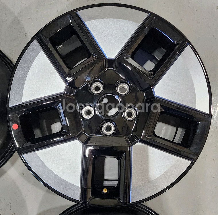 싼타페 mx5 18인치 휠, 싼타페 하이브리드 18인치 휠--2