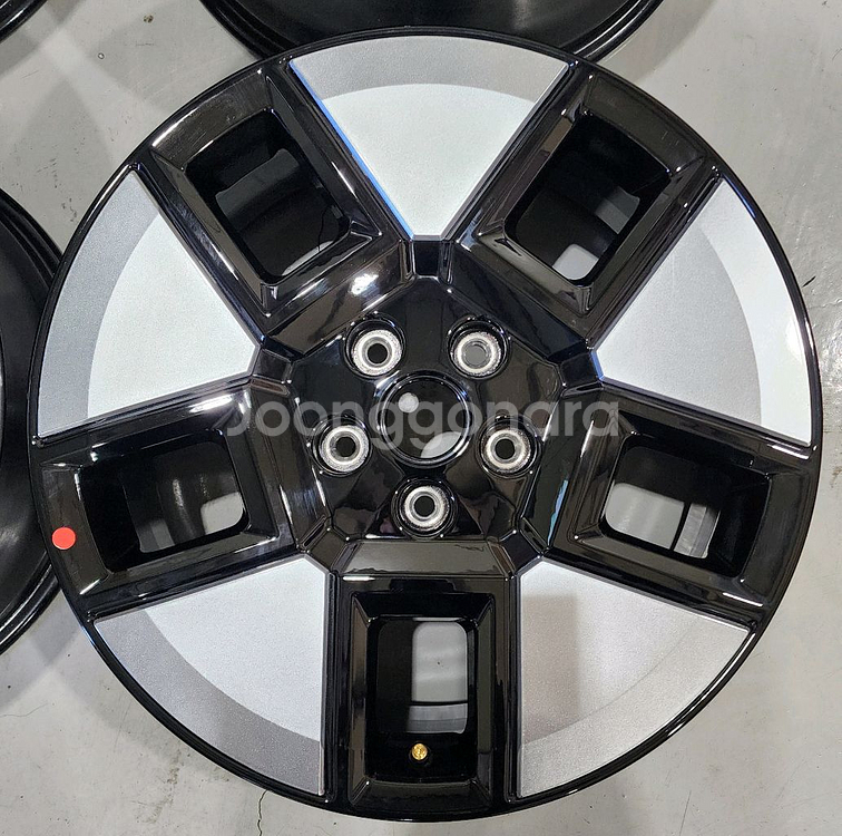 싼타페 mx5 18인치 휠, 싼타페 하이브리드 18인치 휠--4