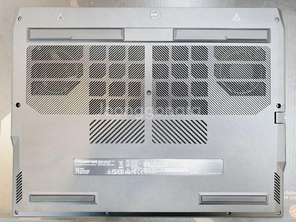 에이서 프레데터 헬리오스 PHN16-73-90EL 판매합니다--4