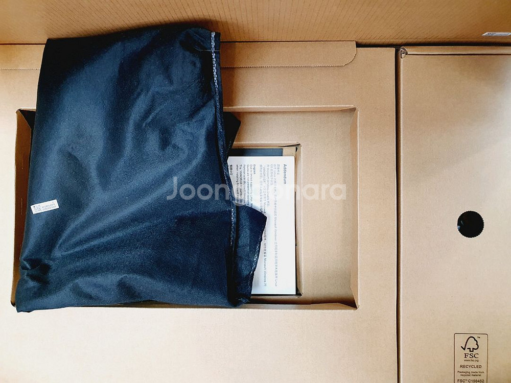 에이서 프레데터 헬리오스 PHN16-73-90EL 판매합니다--8