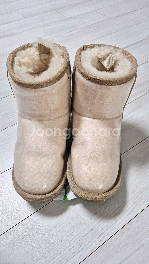 UGG 키즈 클리어어그 29ㅡ31--0