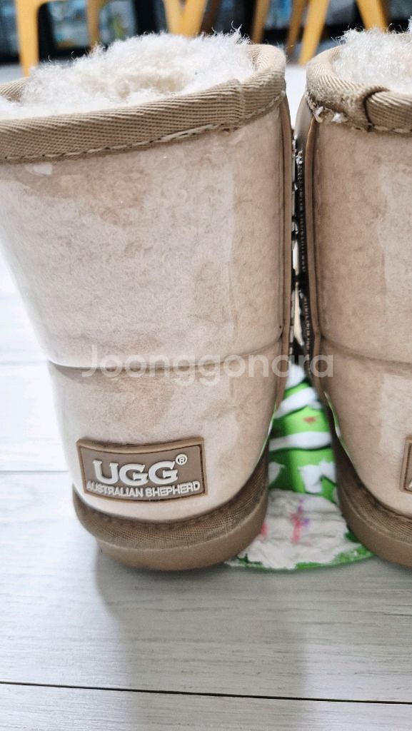 UGG 키즈 클리어어그 29ㅡ31--2