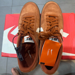 나이키 킬샷2 레더 이미지