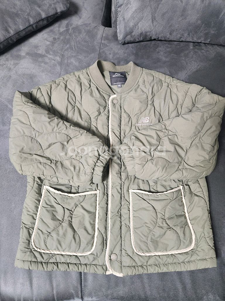 뉴발란스 경량패딩140--2