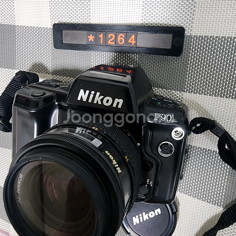 니콘 F 90 X 필름카메라 노데이터백--1