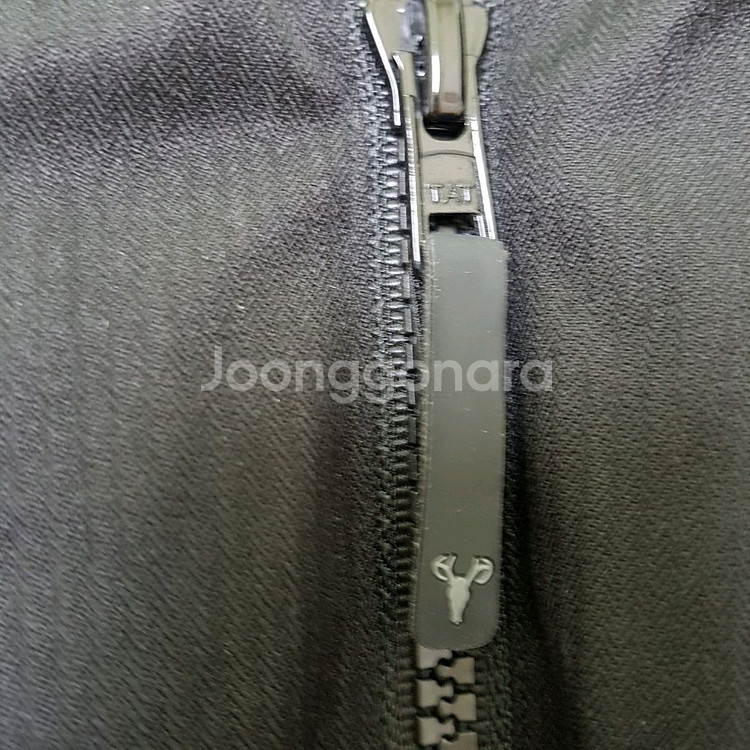 [66]정품 노비스 할로우 여성 숏패딩--2