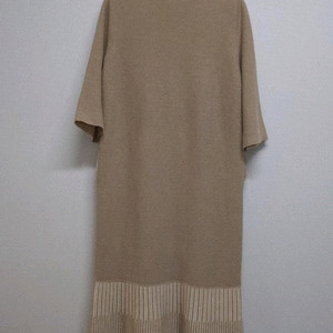 한섬 TIME 타임 울 니트 원피스 / 구호 르베이지
