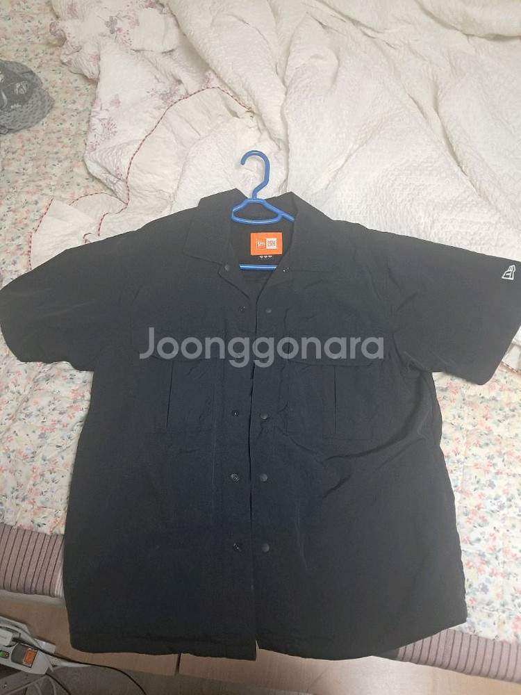 뉴에라 반팔 셔츠--1